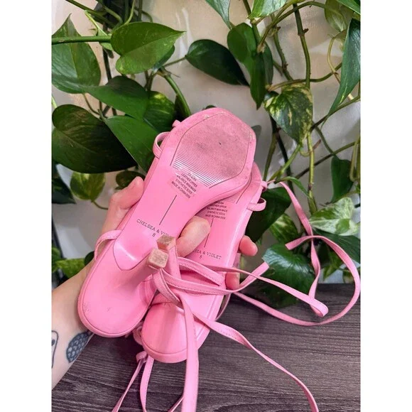 Chelsea & Violet women’s size 8 pink strapped sandals - Picture 6 of 8